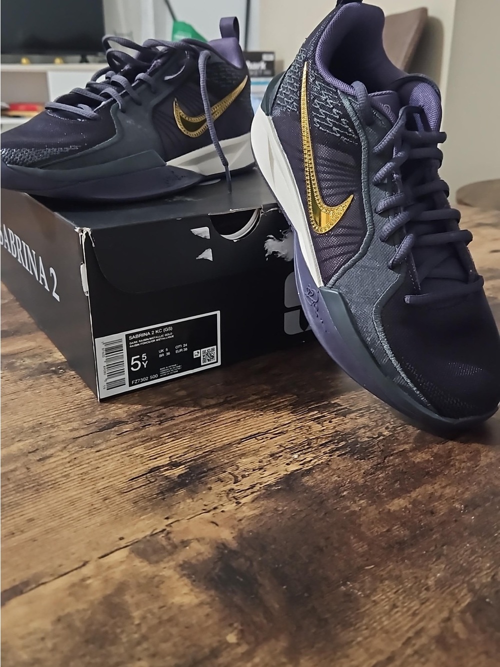Nike Purple and Gold Low-Top Sneakers